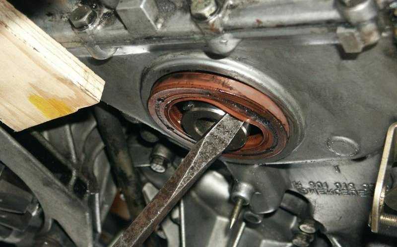 Mazda Cx-7 Main Seal leak Repair